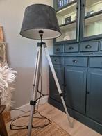 Vloerlamp Kwantum, Huis en Inrichting, Lampen | Vloerlampen, Ophalen, Gebruikt, 100 tot 150 cm