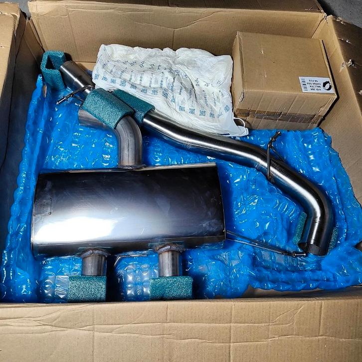 Milltek catback RVS uitlaatsysteem - Volkswagen Golf 6 R, Auto diversen, Tuning en Styling, Ophalen of Verzenden