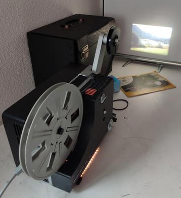 BOLEX 18 - 3 FILMPROJECTOR VOOR DE SUPER 8 en DUBBEL 8 FILMS beschikbaar voor biedingen