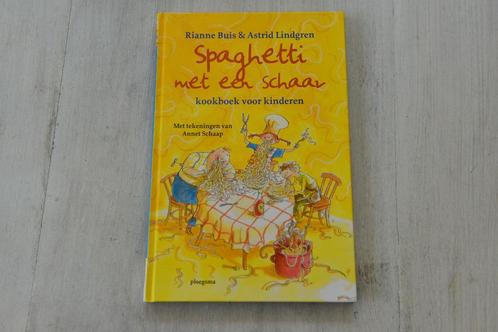 Spaghetti met een Schaar = Rianne Buis en Astrid Lindgren, Boeken, Kinderboeken | Jeugd | 10 tot 12 jaar, Zo goed als nieuw, Verzenden