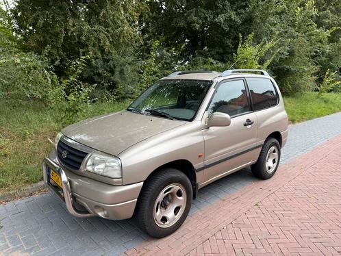 Suzuki Grand Vitara 2.0 benzine Airco 3D AUT 2001, Auto's, Suzuki, Particulier, Grand Vitara, 4x4, Airbags, Bluetooth, Centrale vergrendeling
