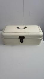 Vintage broodtrommel creme, Ophalen
