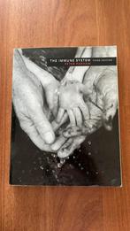 The immune system, Boeken, Studieboeken en Cursussen, Ophalen of Verzenden, Beta, Gelezen, WO