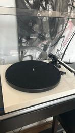 Pro-ject debut 3 platenspeler in perfecte staat, Ophalen of Verzenden, Zo goed als nieuw, Overige merken