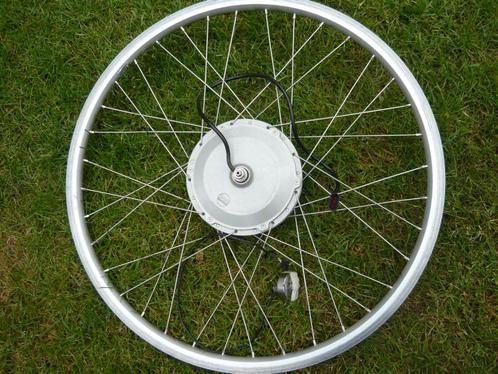 mooi en recht 28inch voorwiel met 24volt motor ion (sparta), Fietsen en Brommers, Fietsaccessoires | Fietsaccu's, Gebruikt, Ophalen