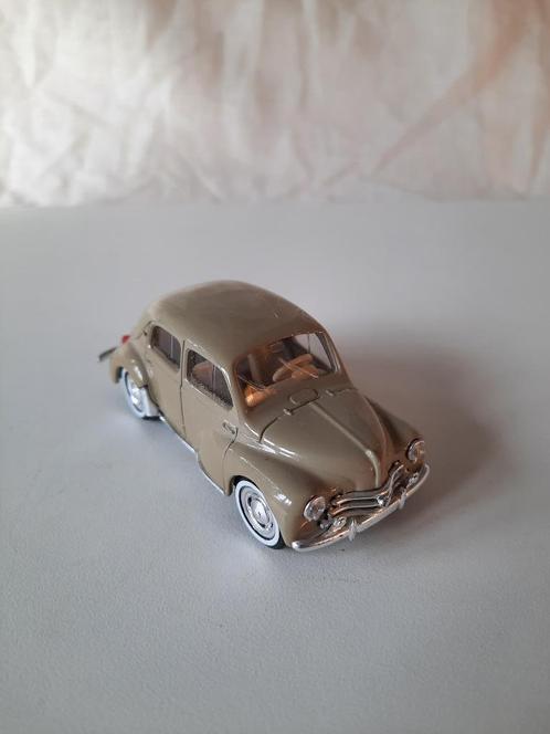 Solido Renault 4 CV  – 1:43, Hobby en Vrije tijd, Modelauto's | 1:43, Zo goed als nieuw, Auto, Solido, Ophalen of Verzenden
