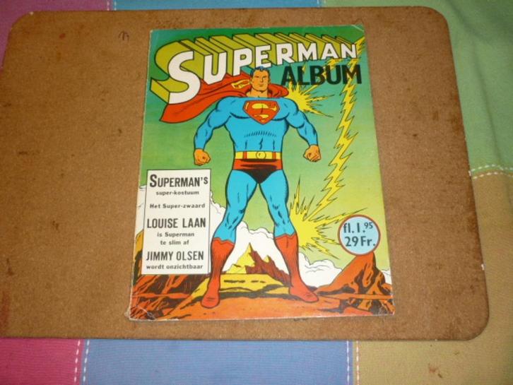 Superman album 2 , Superman's super - kostuum 1e druk 1967, Boeken, Stripboeken, Zo goed als nieuw, Eén stripboek, Ophalen of Verzenden