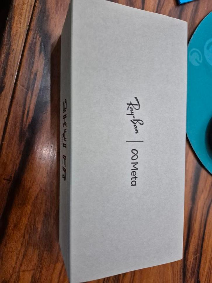 Ray-Ban Skyler Meta AI bril geseald. Shiny black transitions, Sieraden, Tassen en Uiterlijk, Zonnebrillen en Brillen | Dames, Nieuw