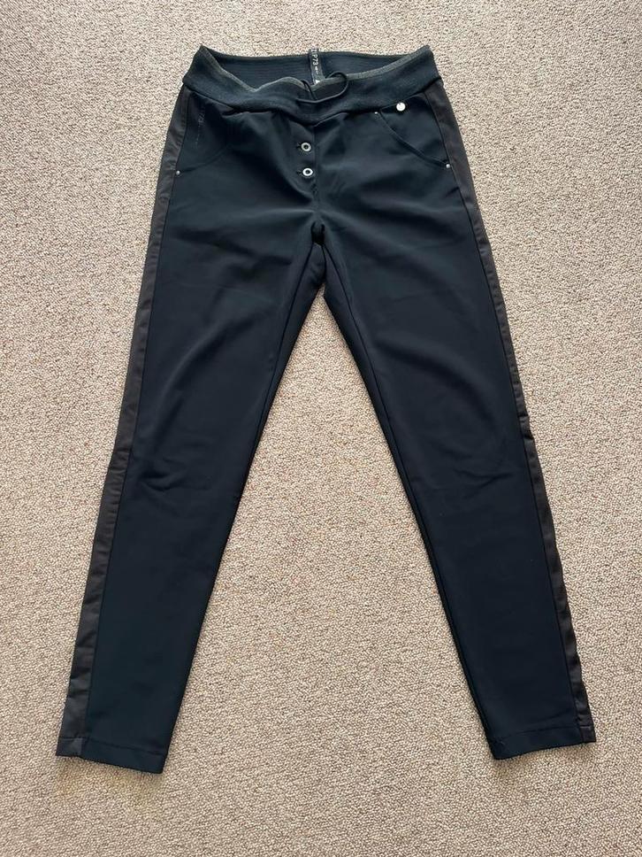 Zip73 broek zwart maat 34, Kleding | Dames, Broeken en Pantalons, Zo goed als nieuw, Maat 34 (XS) of kleiner, Zwart, Lang, Ophalen of Verzenden