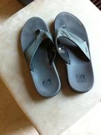 Heren slippers Reef mt 47 grijs, Slippers, Overige kleuren, Ophalen of Verzenden, Zo goed als nieuw