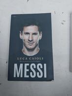 Messi boek, Ophalen of Verzenden, Zo goed als nieuw