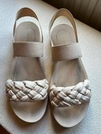 Beige slippers, Beige, Ophalen of Verzenden, Graceland, Gedragen