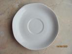 VINTAGE wit PORSELEIN jaren 40-50 SCHOTELTJE schotel ø 13.5, Antiek en Kunst, Antiek | Servies los, Ophalen of Verzenden