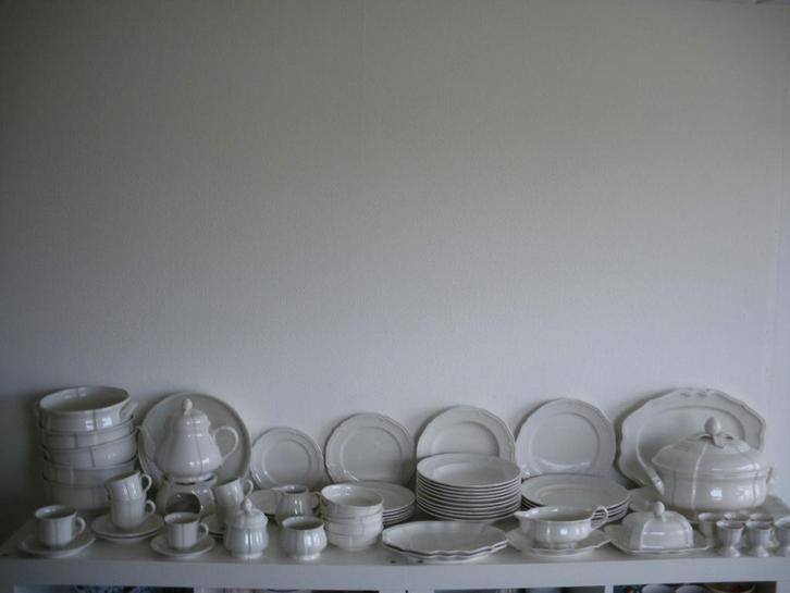 Villeroy & Boch Manoir servies, Vitro porselein, Huis en Inrichting, Keuken | Servies, Zo goed als nieuw, Bord(en), Wedgwood, Aardewerk