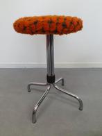 Vintage krukje. Zitting draaibaar. Oranje met chroom., Huis en Inrichting, Ophalen of Verzenden, ., ., .