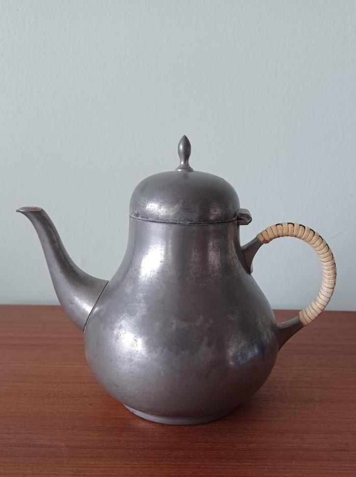 Tinnen theepot Tiel C&K Holland, Antiek en Kunst, Antiek | Tin, Ophalen of Verzenden