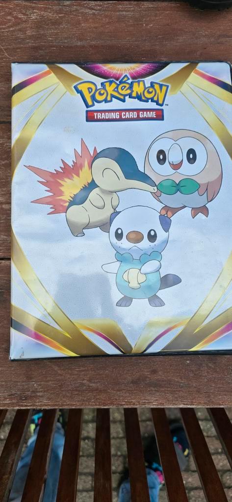 Pokémon Kaartenmap - Leeg plaats voor 144 kaarten, Hobby en Vrije tijd, Verzamelkaartspellen | Pokémon, Gebruikt, Overige typen