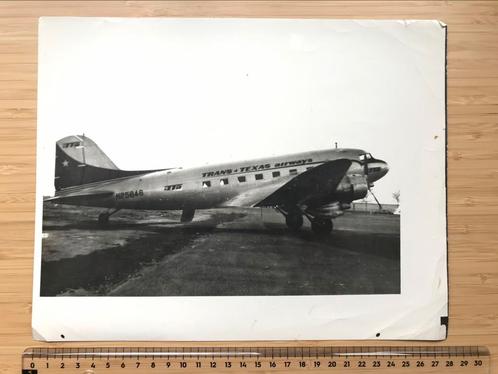 Douglas DC-3 Trans Texas Airways Org Foto 22x28CM Luchtvaart, Verzamelen, Luchtvaart en Vliegtuigspotten, Zo goed als nieuw, Kaart, Foto of Prent