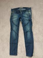 Stradivarius jeans mt 31, Ophalen of Verzenden, Zo goed als nieuw, Blauw, W30 - W32 (confectie 38/40)