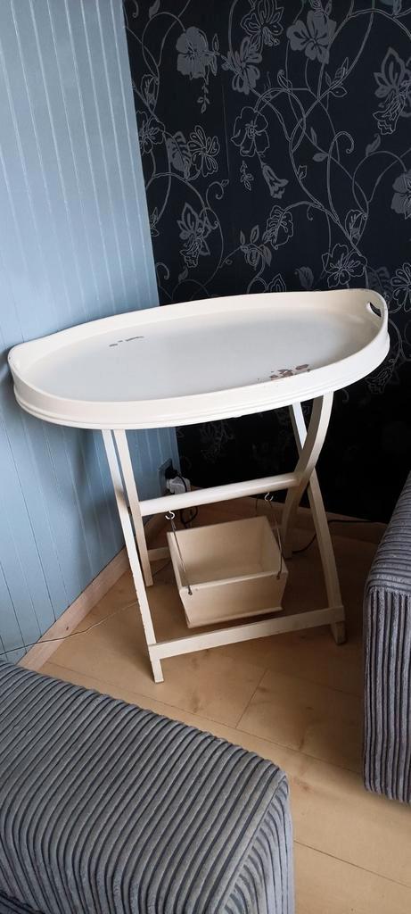 Butlertray wit, Huis en Inrichting, Tafels | Sidetables, Gebruikt, 25 tot 50 cm, 50 tot 100 cm, Ovaal, Overige houtsoorten, Ophalen
