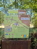 Oradour. Sur  glane, Ophalen of Verzenden, Overige thema's, Pons of Mal