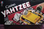 CASINO YAHTZEE BORDSPEL VAN MB SPELLEN Voor meer sp. 4.95eur, Hobby en Vrije tijd, Een of twee spelers, Ophalen of Verzenden, Zo goed als nieuw