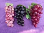 3 mooie druiventrossen van zacht kunststof, Ophalen of Verzenden