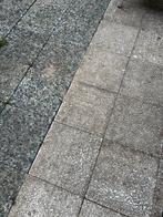 Gratis Tegels/Stenen Af te Halen, Tuin en Terras, Tegels en Klinkers, Ophalen, Gebruikt, 10 m² of meer, Beton