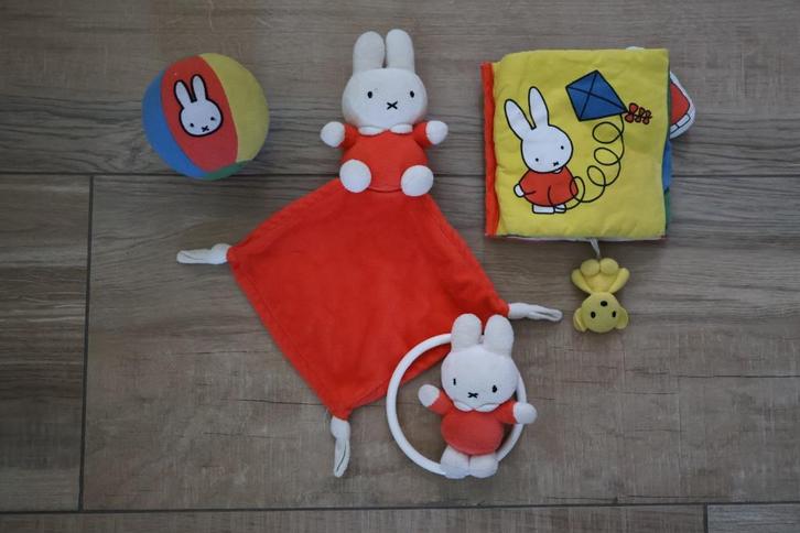 Baby speelgoed, Kinderen en Baby's, Speelgoed | Babyspeelgoed, Gebruikt, Overige typen, Met geluid, Ophalen