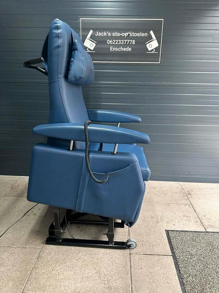 Sta op stoel merk fitform, Huis en Inrichting, Fauteuils, Zo goed als nieuw, Stof, 50 tot 75 cm, Ophalen of Verzenden