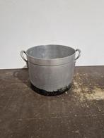 Grote aluminium pan 27cm hoog 33cm doorsnee, Ophalen of Verzenden, Gebruikt, Aluminium, Koekenpan of Braadpan