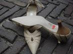 GRATIS VERZENDEN NIEUWE BEIGE LEREN FIRETTI PUMPS MT 39, Schoenen met lage hakken, Verzenden, Beige, Nieuw