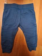 Donkerblauw joggingbroekje, maat 68, Kinderen en Baby's, Babykleding | Maat 68, Zeeman, Broekje, Verzenden, Zo goed als nieuw