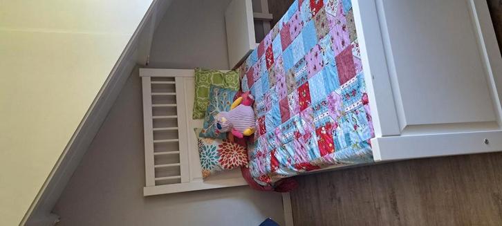 Ikea bed zo goed als nieuw., Kinderen en Baby's, Kinderkamer | Bedden, Zo goed als nieuw, 180 cm of meer, 85 tot 100 cm, Matras