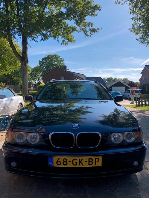 BMW 5-Serie 2.2 I 520 Touring 2001 Blauw 6 cilinder, Auto's, BMW, Particulier, 5-Serie, ABS, Airbags, Airconditioning, Alarm, Bluetooth