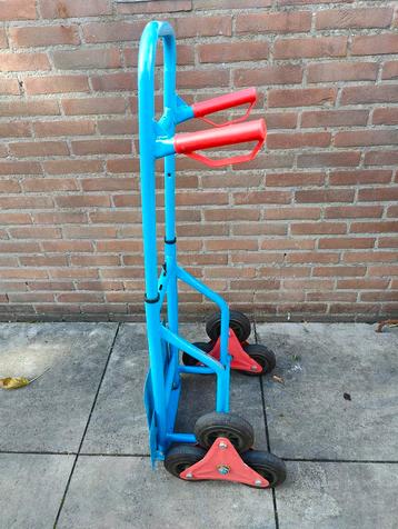 Steekwagen / Traploper beschikbaar voor biedingen