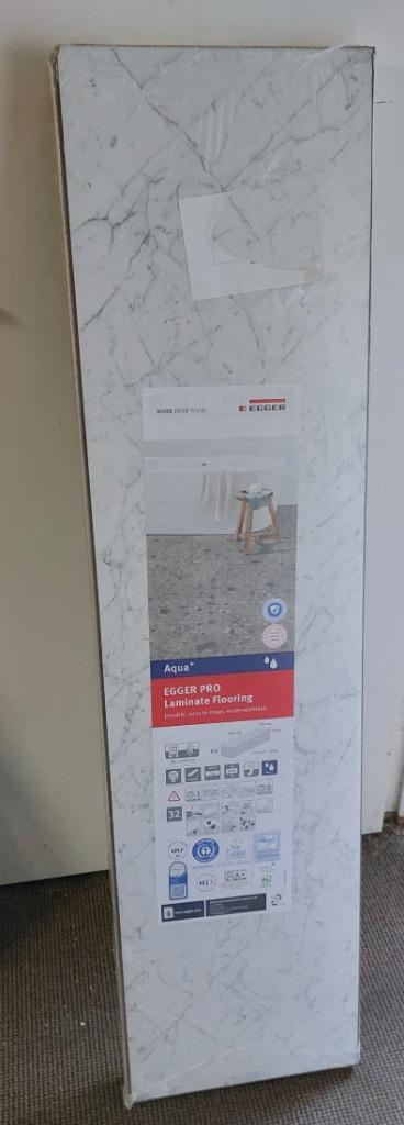 Click laminaat brede vloerdelen marmerlook -pk. à 6 st., Huis en Inrichting, Stoffering | Vloerbedekking, Nieuw, Laminaat, minder dan 10 m²