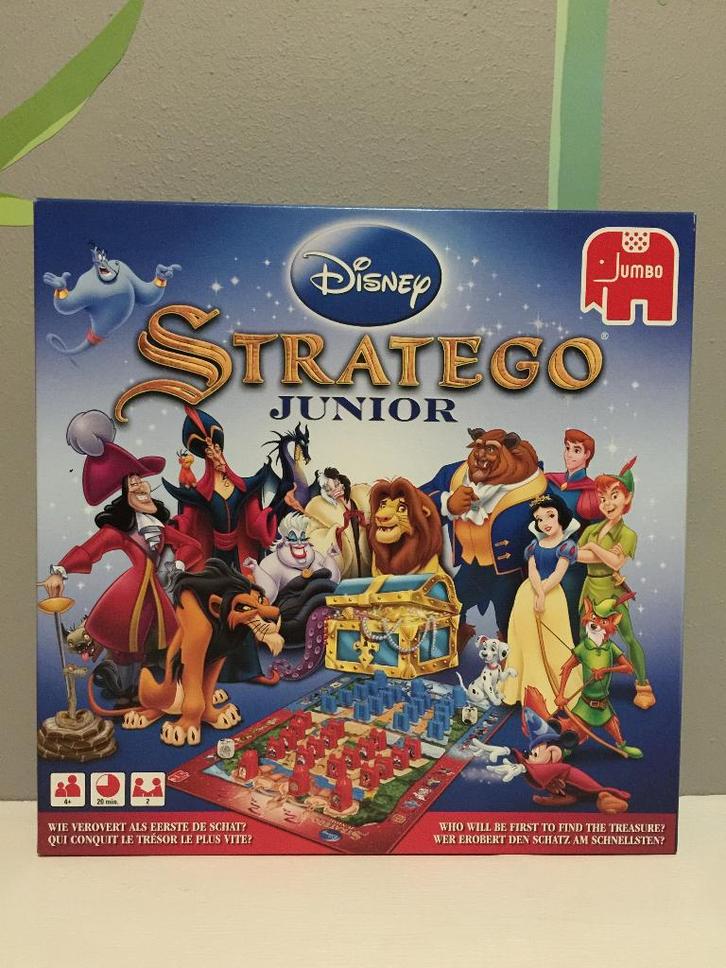 Disney Stratego Junior (NIEUWSTAAT), Hobby en Vrije tijd, Gezelschapsspellen | Bordspellen, Zo goed als nieuw, Een of twee spelers