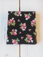 Prachtige quiltstof aardbei - groen/roze/zwart/blauw, Hobby en Vrije tijd, Stoffen en Lappen, Ophalen of Verzenden, Nieuw, Zwart