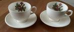 Twee keer (thee)kop en schotel van Wedgwood, Moss Rose, Ophalen of Verzenden, Gebruikt, Wedgwood, Kop(pen) en/of Schotel(s)