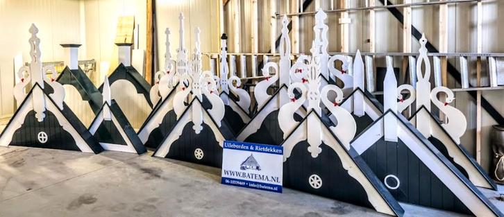 KUNSTSTOF Uilebord Uilenbord Uilenborden Batema, Diensten en Vakmensen, Dakdekkers en Rietdekkers, Kunststof, Pannen, Riet, Overige dakdekking