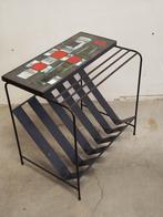 Vintage MCM J.Belarti tegel-sidetafel met magazine rack 1960, Ophalen of Verzenden, Zo goed als nieuw