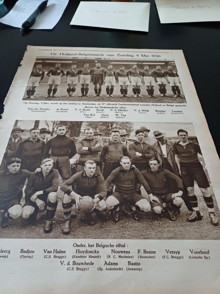 Afbeelding Nederlandse en Belgische voetbalelftal 1930, Verzamelen, Ophalen of Verzenden, Zo goed als nieuw, Overige binnenlandse clubs
