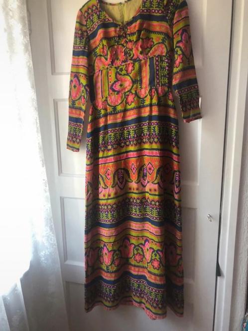 Maxi lange vintage kleurrijke hippie jurk Vera Mont XS 34, Kleding | Dames, Jurken, Zo goed als nieuw, Maat 34 (XS) of kleiner