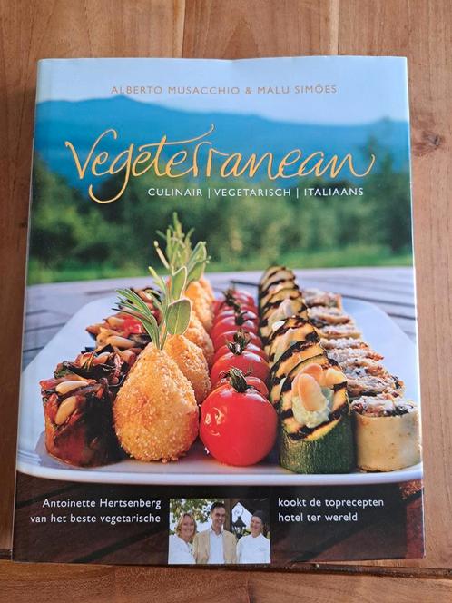 Malu Simões - Vegeterranean, Boeken, Kookboeken, Zo goed als nieuw, Voorgerechten en Soepen, Hoofdgerechten, Italië, Vegetarisch