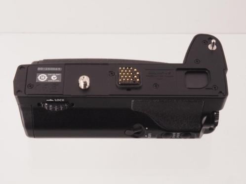 Div Olympus: Batterygrip HLD-7 voor OM-D E-M1 MarkI, Verzamelen, Fotografica en Filmapparatuur, Overige typen, 1960 tot 1980, Ophalen of Verzenden