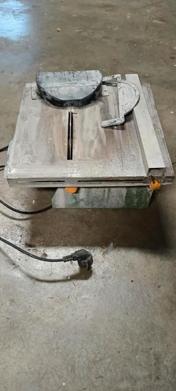 Tegelzaagmachine - Perfect voor Tegels! beschikbaar voor biedingen