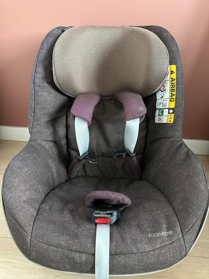 Maxi-Cosi 2way Pearl + FamilyFix One i-Size, Kinderen en Baby's, Autostoeltjes, Gebruikt, Maxi-Cosi, 0 t/m 18 kg, Isofix, Verstelbare rugleuning