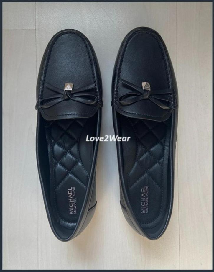 Michael Kors Juliette moccasins maat 37, Kleding | Dames, Schoenen, Zo goed als nieuw, Espadrilles of Moccasins, Zwart, Ophalen of Verzenden