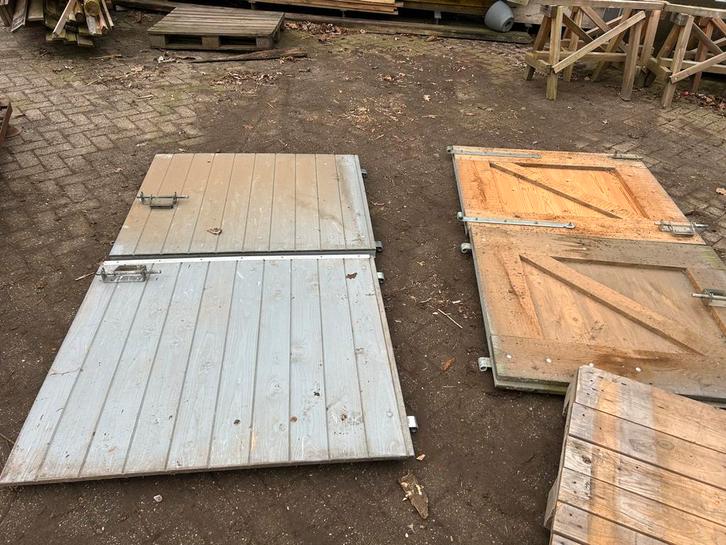 Schuur deuren te koop, Doe-het-zelf en Verbouw, Deuren en Horren, Gebruikt, Buitendeur, 200 tot 215 cm, 80 tot 100 cm, Metaal